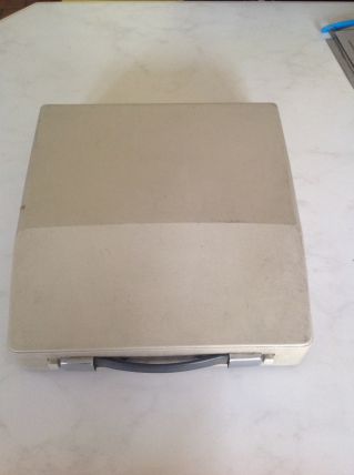 Machine à écrire vintage Royal 200 made in Japan