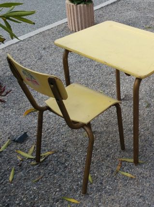 petit bureau d'écolier vintage