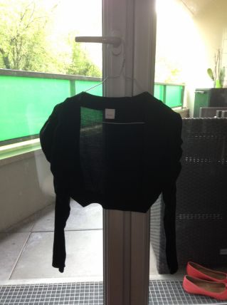 Gilet court en laine noir 