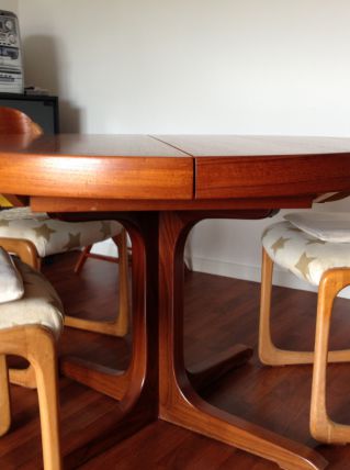 Table vintage en teck salon