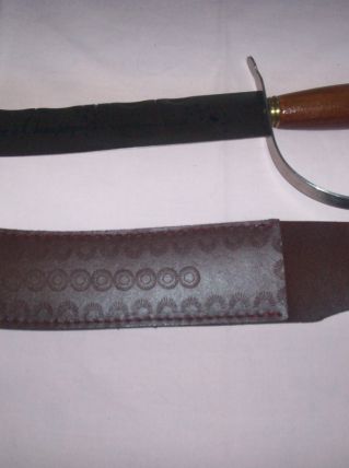 SABRE à Champagne ET ETUI CUIR 