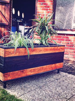 Jardinières en lattes de palettes