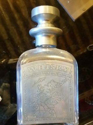 flacon de wisky vintage 