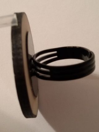 Bague moderne orange et vert