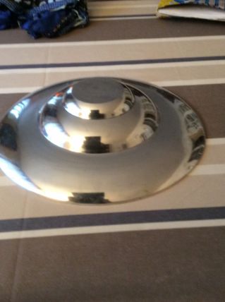 Coupe à fruits en métal 