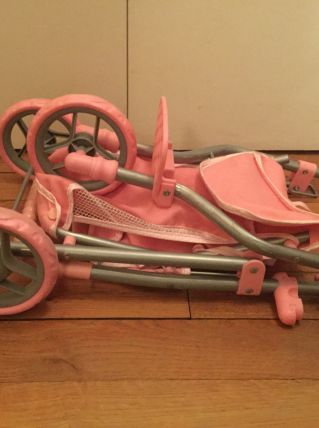 Poussette corolle câlinou 3 roues