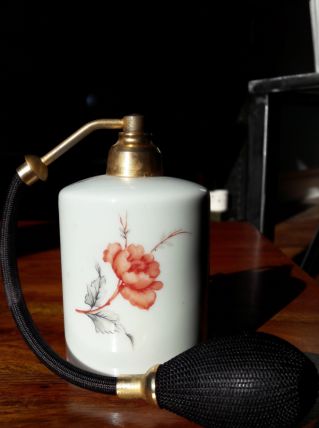 Vaporisateur ancien Vapocler porcelaine de Limoges