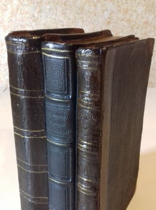 Bloc de livres en résine