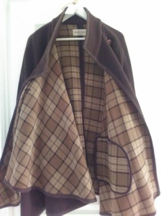 Cape en Laine Steinbock