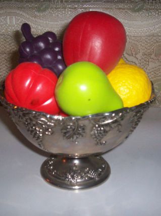 LOT DE FAUX FRUITS EN PLASTIQUE periode 1960/70 