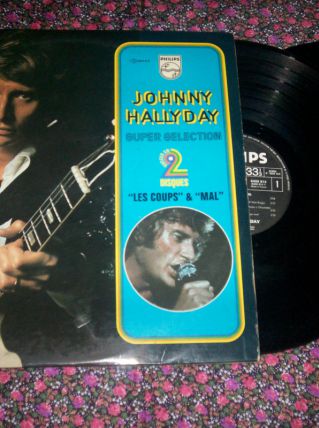 disque 33 tours 24 titres de JOHNNY HALLYDAY 