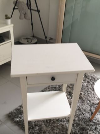 Table de chevet 