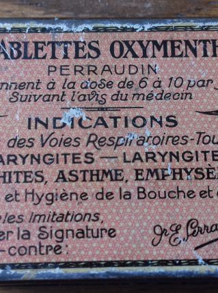 Ancienne boîte de médicaments - PARIS