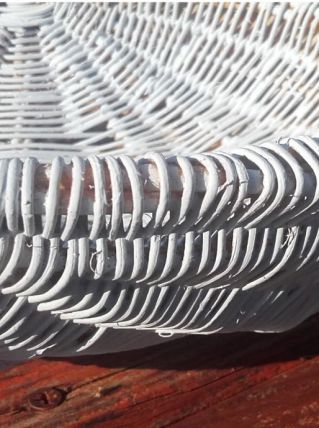 panier blanc en rotin