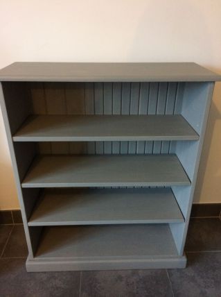 Bibliothèque en bois grise