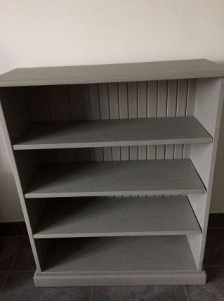 Bibliothèque en bois grise