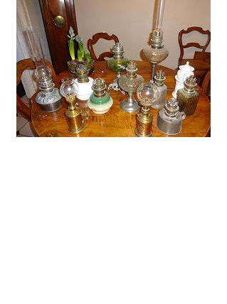 LAMPES A PETROLE