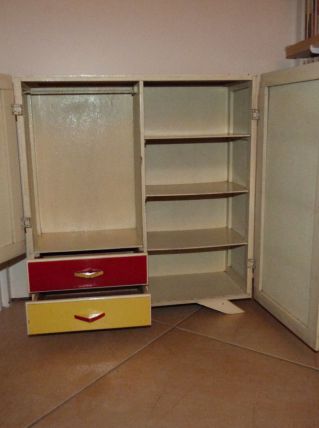 Armoirette vintage