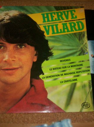 disque 33 tours 11 titres herve vilard 