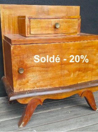 Chevet NEFERTITI à relooker