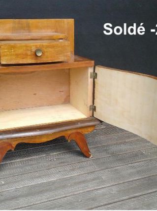 Chevet NEFERTITI à relooker