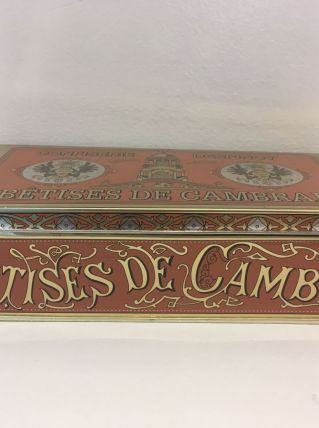 Boite en métal vintage