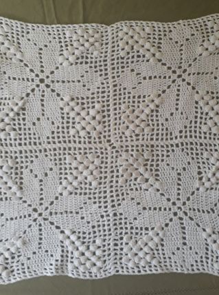 napperon carré 40x40 cm, réalisé main, vintage