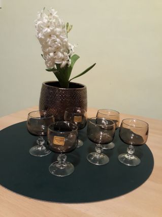 6 verres  liqueur brun gris fumé,  luminarc - VINTAGE