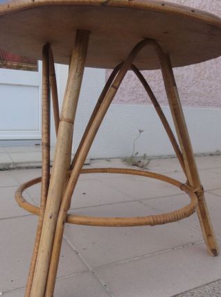 petite table ronde pour chambre enfant