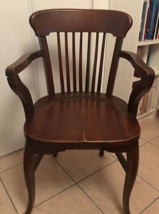 Fauteuil stylé tout bois