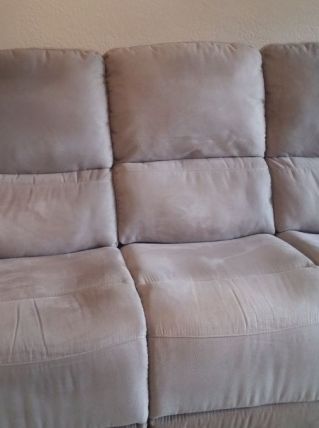 Canapé 3 places dont 2 relax électriques