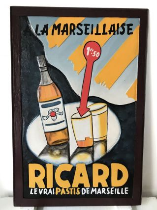 Tableau décoratif en bois sculpté "Ricard"
