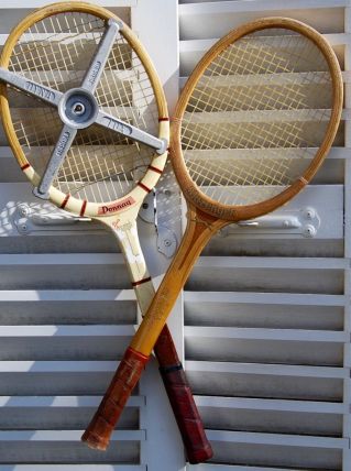 Raquette de tennis vintage Donnay
