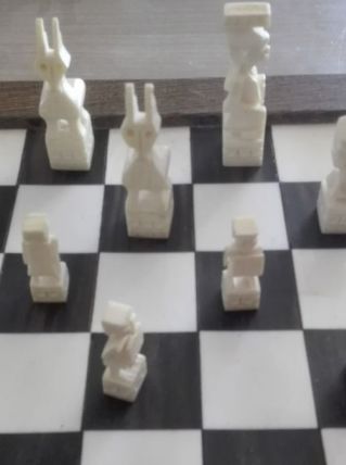 jeu echecs en ivoire et bois ebenne 