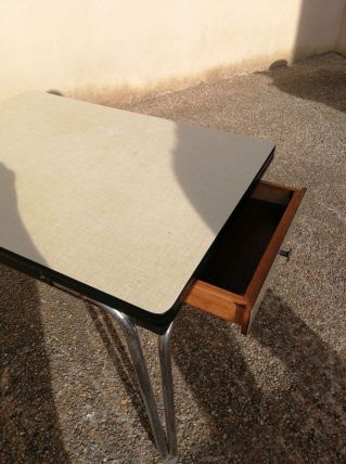 Table cuisine formica