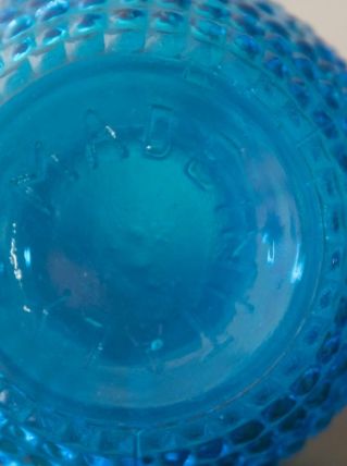 Bouteille bleue vintage