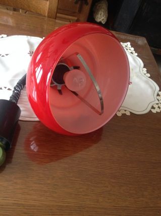 Lustre vintage rouge