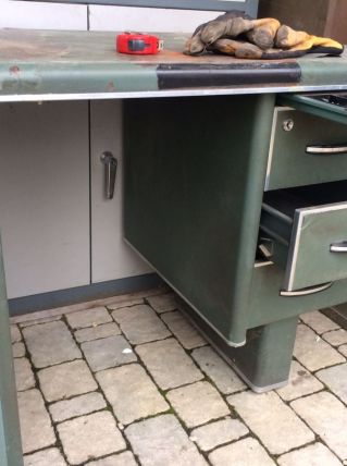 Bureau Style Industriel des Années 50