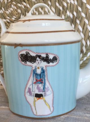  Christian Lacroix  Théière "Les poupées"