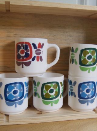 5 mugs Mobil Arcopal 70's