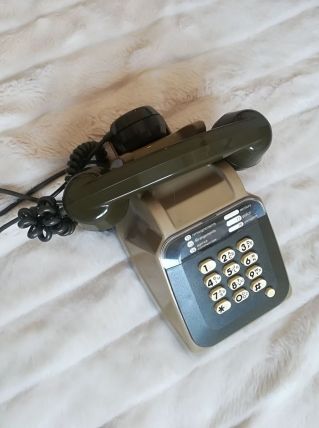 Téléphone PTT 