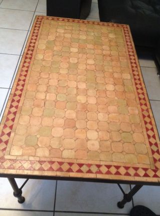 Table marocaine en mosaïque et fer forge