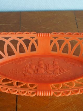 Corbeille plastique motif bâteau