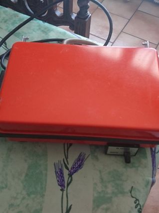 Grill viande allemand des années 1970, fonctionne très bien 