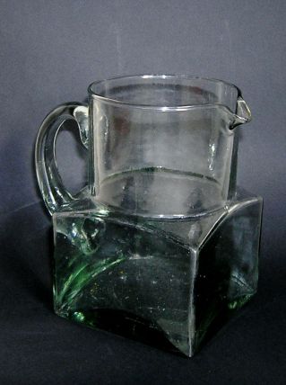 Ancienne carafe verre