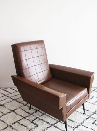 Fauteuil skaï marron pieds compas 1950's