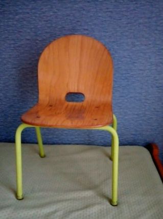 Chaise écolier (maternelle) contreplaqué moulé