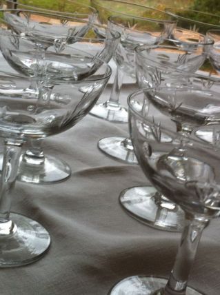 Lot de 11 coupes à champagne Années 60