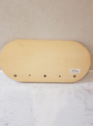 Porte manteaux enfants de marque Nestlé