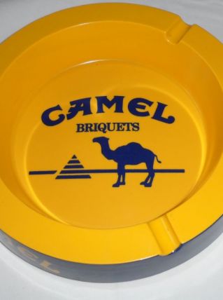 cendrier publicitaire annees 80 marque cigarette